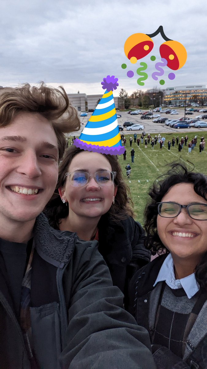 CmuTones's tweet photo. happy birthday to @_kat7055_ , the one, the only menna's joint tone !! 🎉🎉🎂 may your day be slay and your cookies be running https://t.co/WpPvZhUn9Y