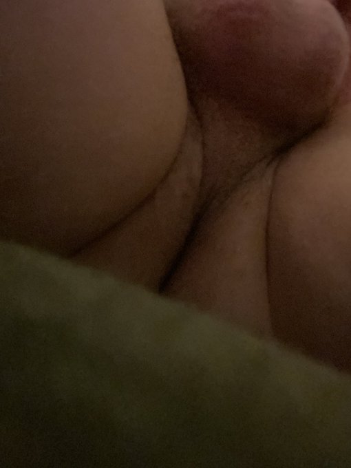 Butt the balls. #ballslaping #cock #bigdickonly https://t.co/IctUMMBLBR<a href="/tag/ballslaping"class="tags">#ballslaping</a><a href="/tag/cock"class="tags">#cock</a><a href="/tag/bigdickonly"class="tags">#bigdickonly</a>