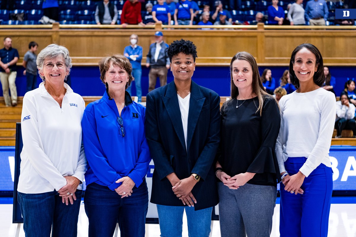 DukeWBB's tweet photo. Duke Athletics HOF Class of 2022 💙

😈 Gail Goestenkors
😈 Jacki Silar
😈 Alana Beard https://t.co/UBsH3RCr79