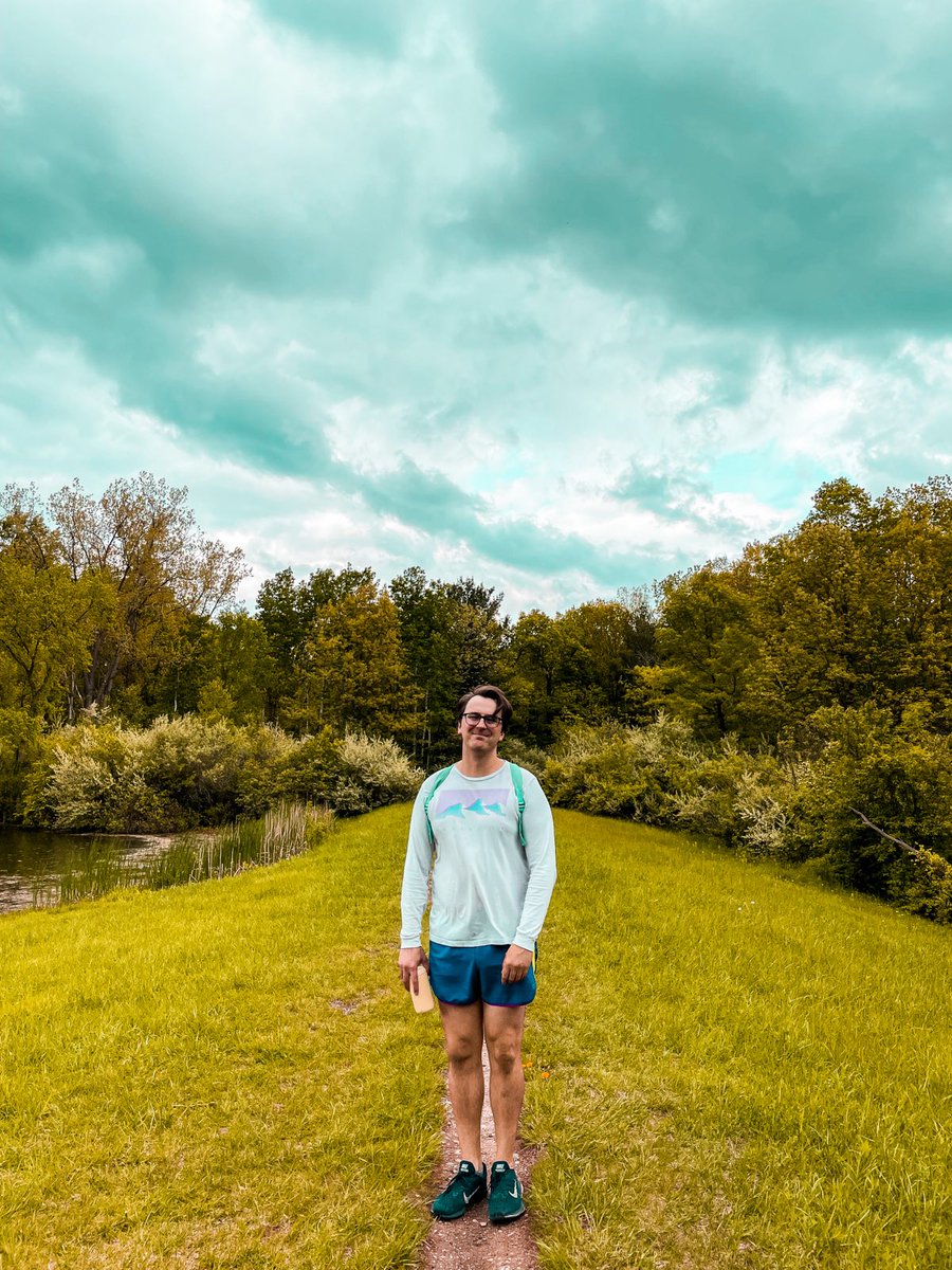 💡Gig next week with Real Face, @lestermichx, &amp; <a href="/KissYourFriends/">KYF FKA DATLL</a> at the Trenton Promenade Artisan Foods

🗓 Friday, Dec 16
⏱️ Doors 6pm
☕️ Free coffee provided!

🙏 Pray I learn these words! Some 🕸🕸 to be sure. So stoked to say 'em though 📣

💚

📸 Amanda Bernstorf

SDG