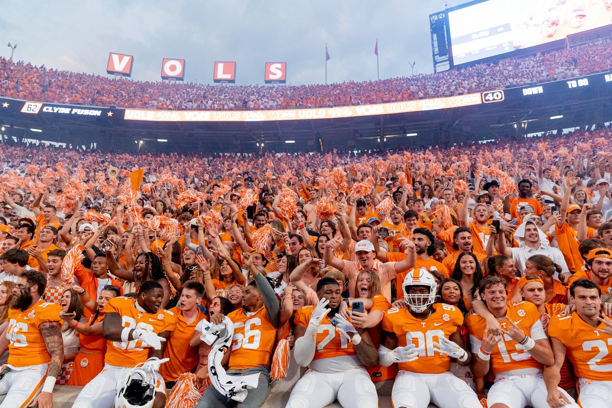 Second to none..

The Taco Bell Live Mas Student Section of the Year...

🟧⬜️#VolNation ⬜️🟧