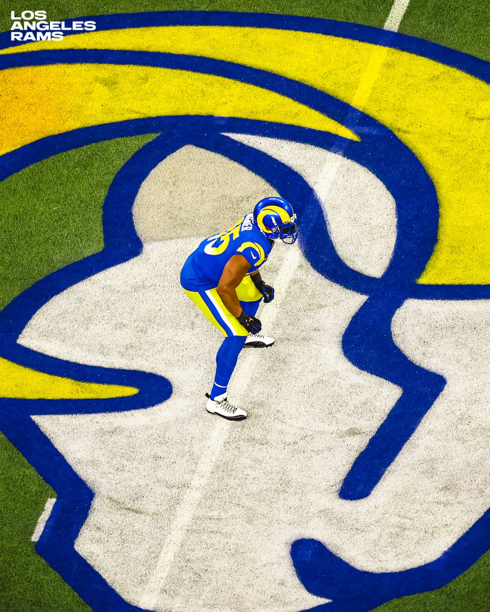 RamsNFL's tweet photo. .@Bwagz moves to 10th all-time in regular season tackles + his 11th straight season with 100+ tackles! 👏 https://t.co/L1auB6PnkO