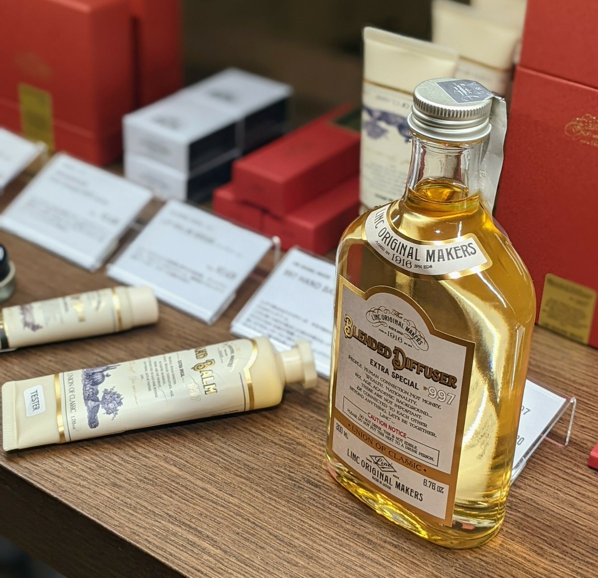 LINC ORIGINAL MAKERS登場✨ □B館5階=メンズコスメ レトロさが漂う