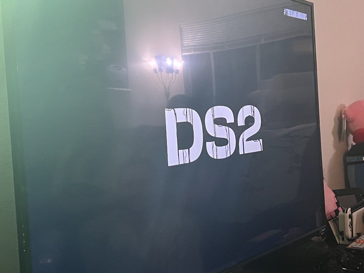 antdude92's tweet image. The Nintendo DS 2???????? #TheGameAwards
