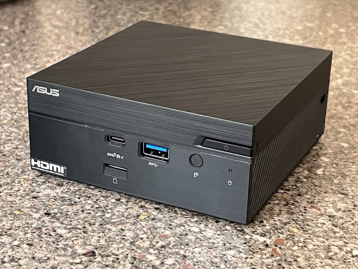 intocryptoast's tweet photo. Just set up an ETH node at home (instead of on a VPS). Easy as shit tbh. Lemme summarise.. 

Hardware: 
ASUS Mini PC PN51 with Ryzen 5700
2TB NVMe M.2 drive (Samsung 970 Pro Plus)
32gb stick RAM

download Ubuntu and create bootable disk 
https://t.co/OJxSr8Ny9D

cont.. https://t.co/y0LloWrTUu