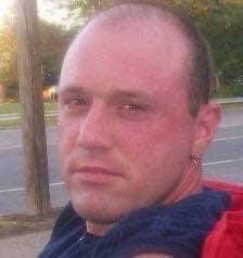 TeeTeeMiffy84's tweet photo. 12-9-22 will be 11 yrs since you’ve been gone brother not a day goes by I don’t think about U I miss U so much it’s been hard but through Chip’s music & the friends I’ve made it’s been a blessing to know I got them to talk too R.I.P Marc W Lux 10-22-76 12-9-11 #ThroughTheBlue 🙏🏼 https://t.co/2Jx9e2srAS