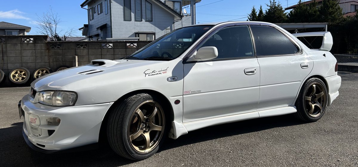 chaso0o's tweet photo. TC-4！装着しました！
フェイスはGTRデザインで希望通りコンケイブホイール✨
きっちり収まりました！
改めてアドバイスくださった方ありがとうございました😊
満足‼︎‼︎‼︎‼︎‼︎‼︎
#GC8
#ADVAN https://t.co/nTemR1JQ9r