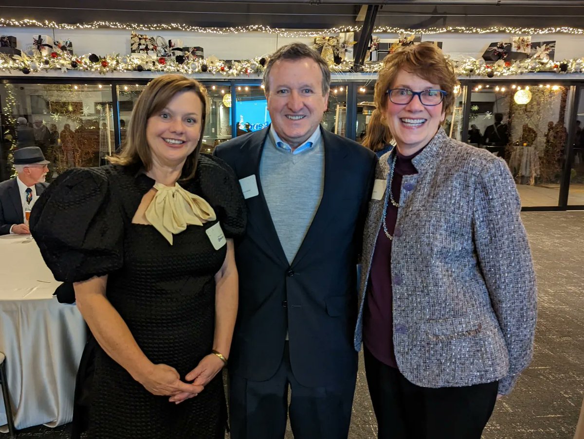 PBSReno's tweet photo. #communitypartner We're having an amazing time at our Silver Circle Holiday Party! @TheElmEstate is beautiful and the food from The Cheeseboard Reno is delicious! We love celebrating our #PBSReno Silver Circle Members 💙 https://t.co/SH4y482hVe