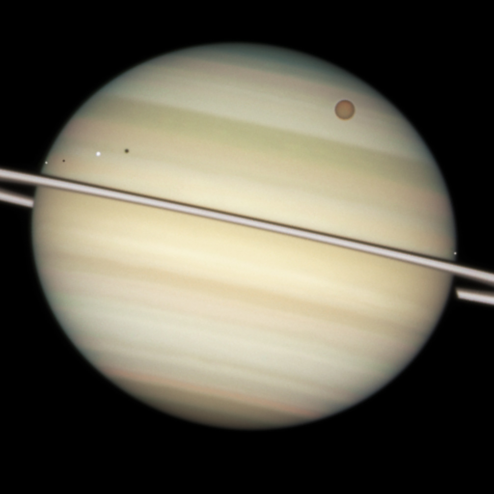 konstructivizm's tweet photo. Hubble
Saturn : Moons in Transit
Credit: NASA https://t.co/ajWVJAAUQa