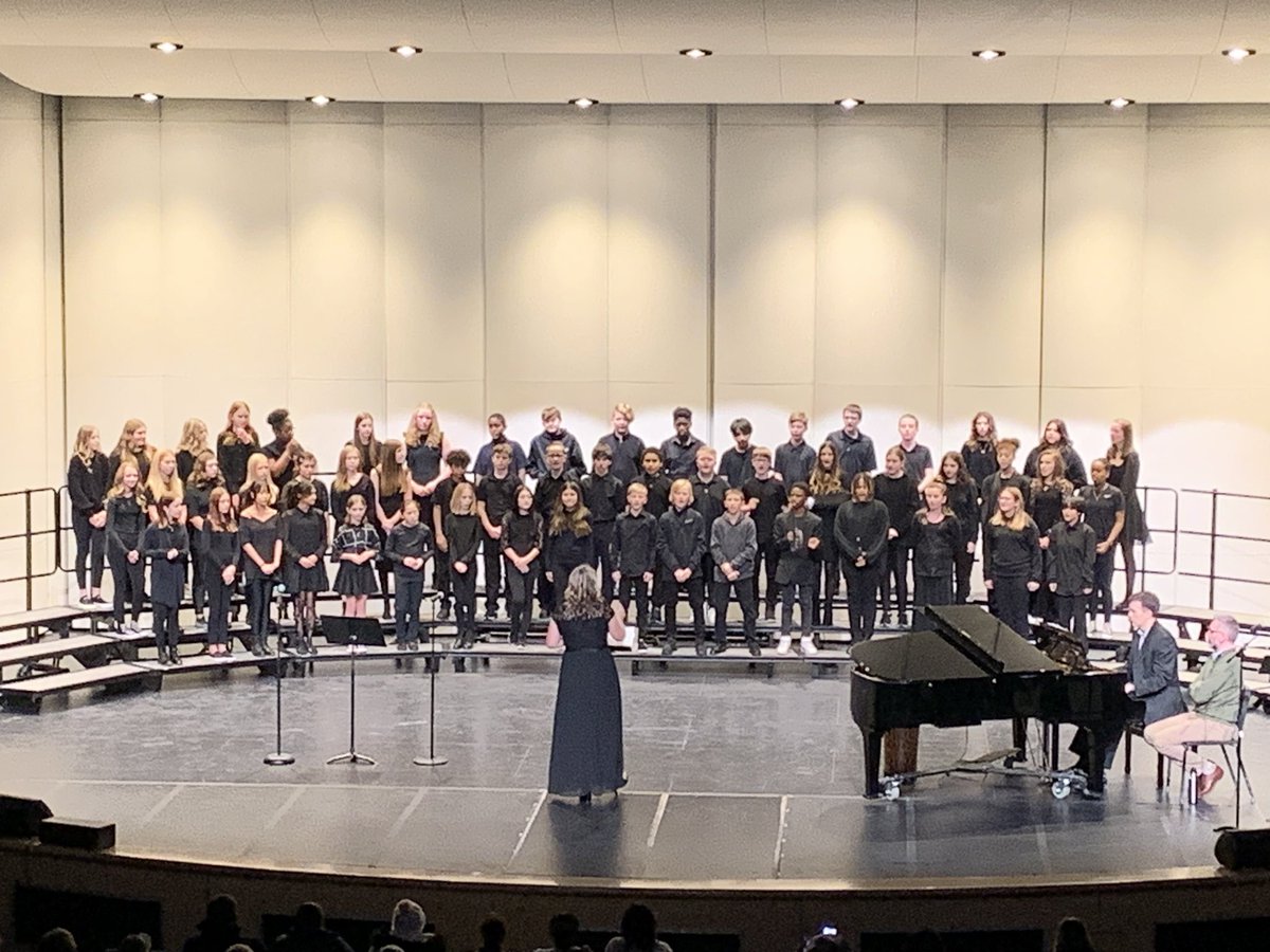 J_athman's tweet photo. What a lovely evening watching our @PrairieView_MS choir students sing their hearts out! I couldn’t be more proud of them! @keri_sollitt @lSD728 https://t.co/dFcUYv7Uc8