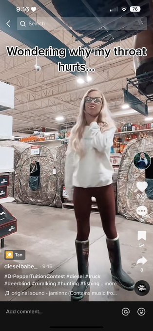 Copied me here https://t.co/oatUsZUISt