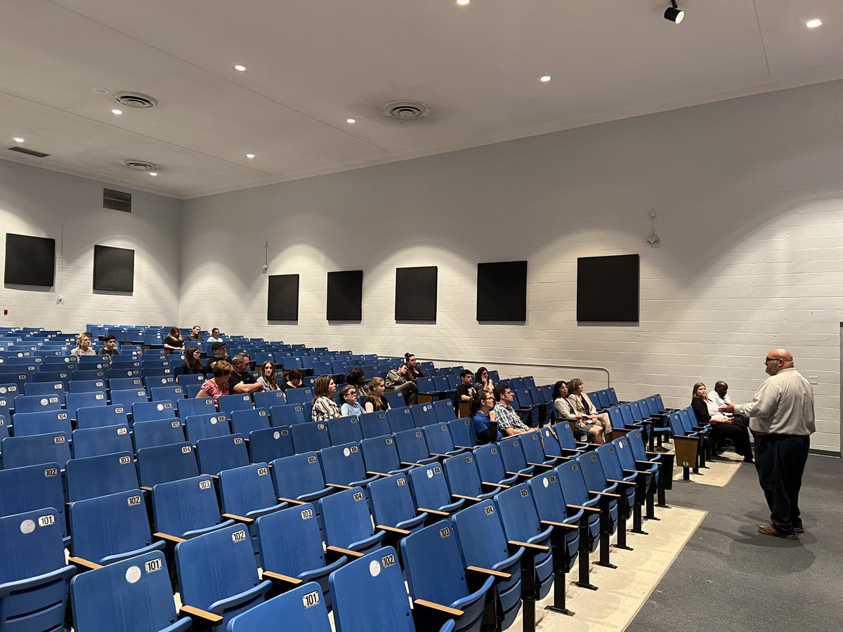 Lake Weir Middle tweet media