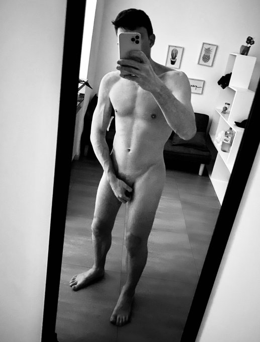 Need those balls licked before I go to bed 😏 https://t.co/VLqDHw8umA<a href="/tag/serveyourdoms"class="tags"><span>#serveyourdoms</span></a>