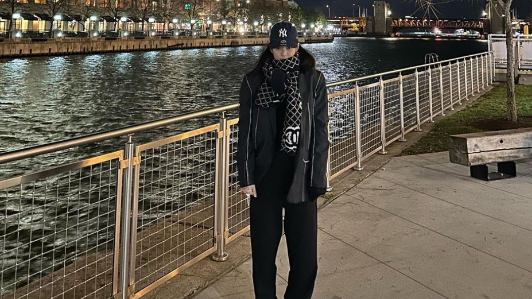 jaybjnk's tweet photo. date night 🌃 https://t.co/k50BZDnYcW