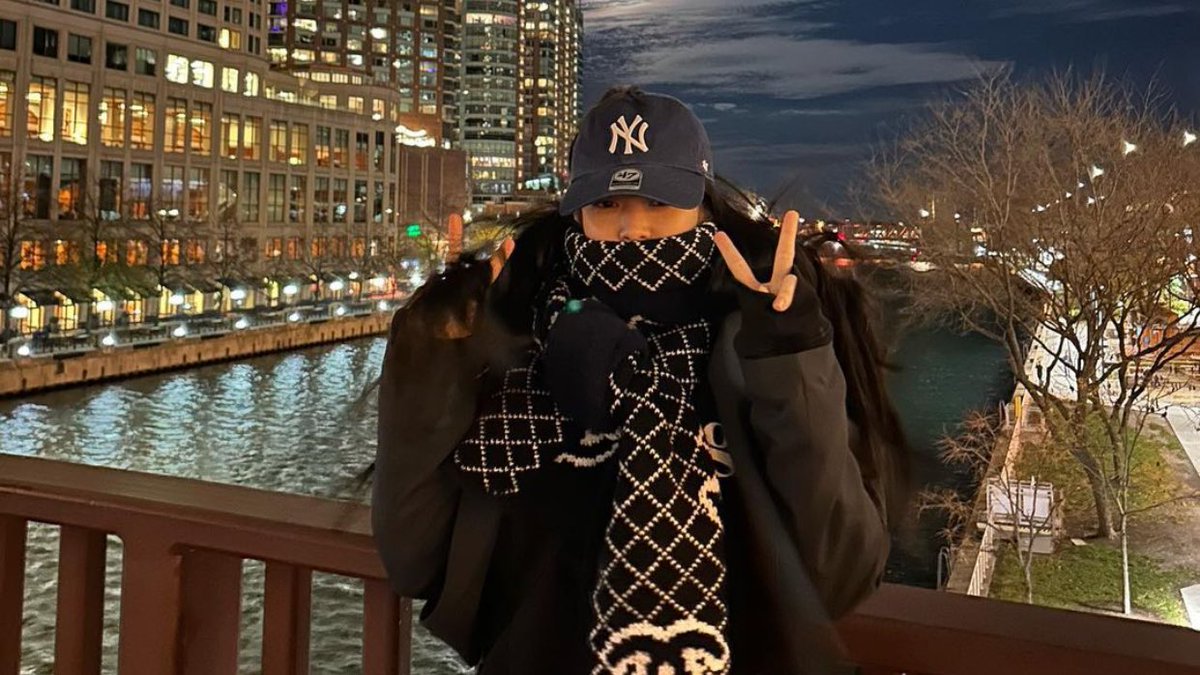 jaybjnk's tweet photo. date night 🌃 https://t.co/k50BZDnYcW
