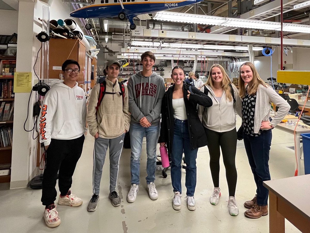 Thank you to Smith College SWE for hosting us today! We got to talk about complete streets and transportation engineering at UMass, it was great to see so many people there!!