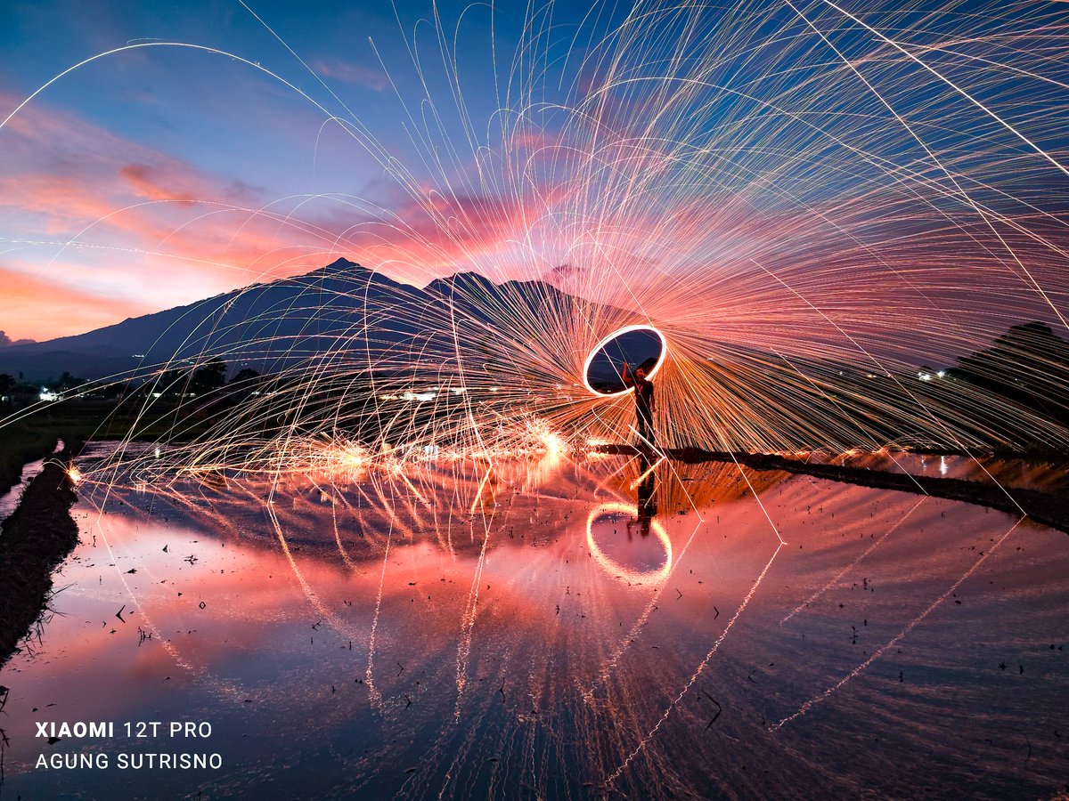 using pro mode and doing long exposure. that is my style and thats what i want to shot.

#Xiaomi12TPro 
<a href="/Xiaomi/">Xiaomi</a> @AgungSutrisno__ <a href="/XiaomiIndonesia/">Xiaomi Indonesia</a>