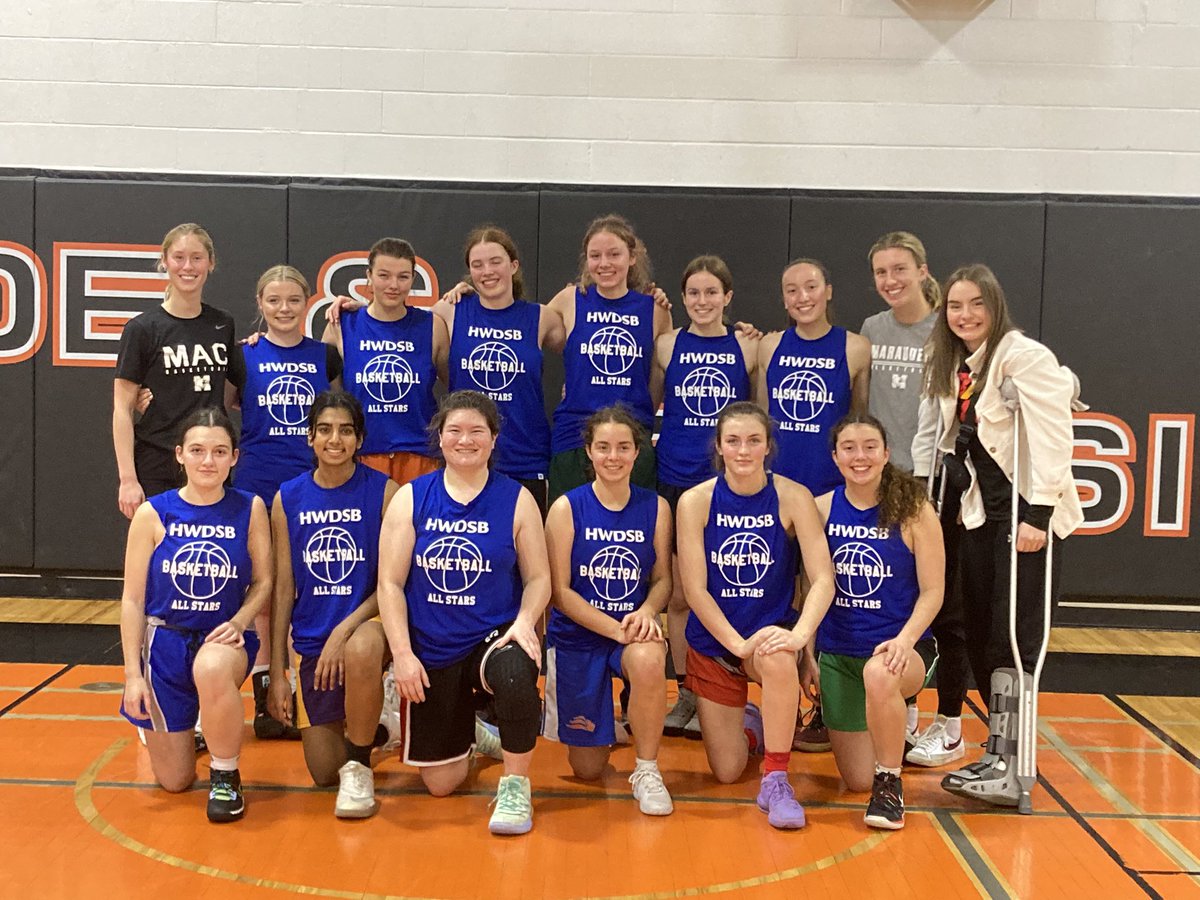 tish_6's tweet photo. Sr Public All- Star Game played tonight at Glendale!  A competitive game of talent, sportsmanship and energy!  Congrats to all the players who made this night possible!  Thank you to all the coaches and supporters who came out of watch today! @HWDSB_athletics @Glendale_HWDSB https://t.co/mQ6GNxM62z
