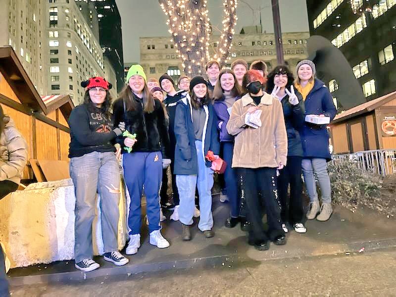 Another successful field trip to <a href="/TheChristkindl/">Christkindlmarket</a> with German Club! 🎄🇩🇪