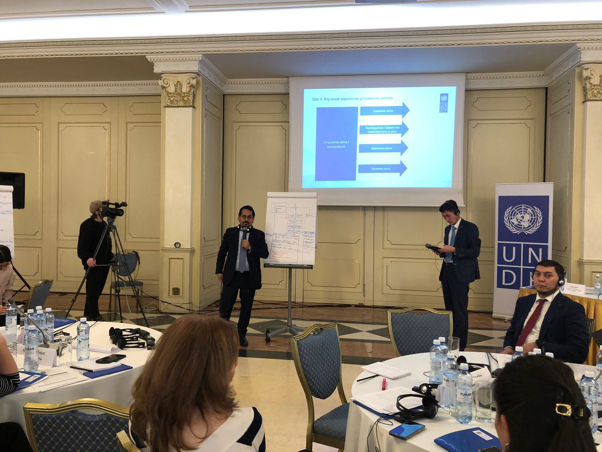 SKhojimatov's tweet photo. Anti-corruption mechanisms help establish legitimacy and #trust in government institutions.
In #Kazakhstan @UNDPKAZ closely work with 🇰🇿ANTICOR Agency, bringing international expertise in preventing #corrupton risks & promote #integrity in civil service. #UnitedAgainstCorruption https://t.co/jEH0cgLmpB