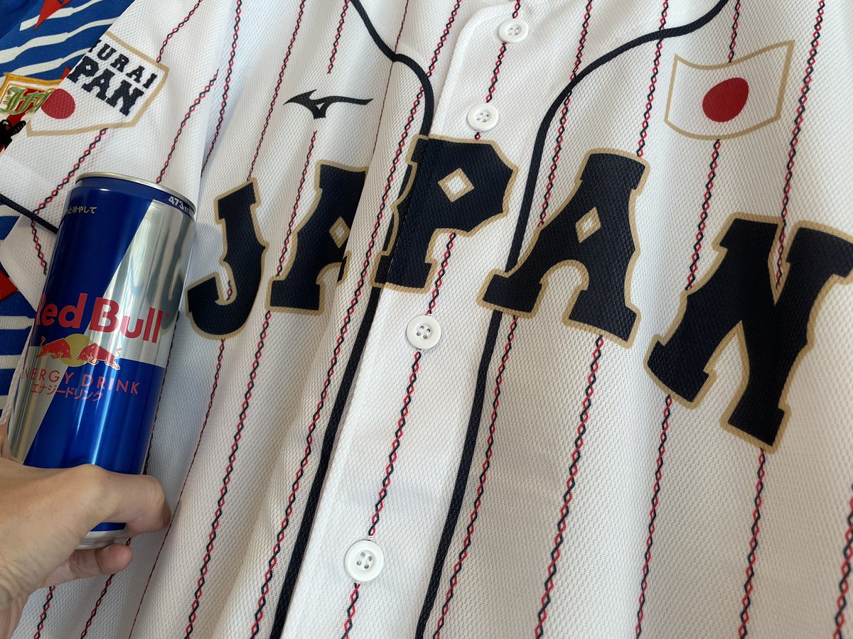 miracle_hinako's tweet photo. 🇯🇵がってん🥺( ⚽️ → ⚾️ )
#ミュースペ #エナリク
#RedBull #473ml #翼をさずける
#サッカー日本代表 #ブラボー
#侍ジャパン #期待しかない
#イズミンの倖田來未のモノマネ似てるやん😏 https://t.co/fRxgWcdUR0