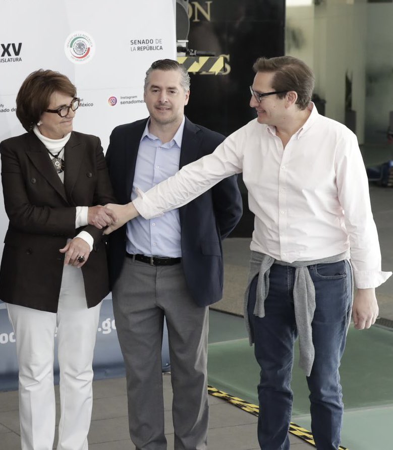 ¡Bravoooo, diputadas y diputados! 
Por unanimidad, han aprobado la reforma #VacacionesDignas con la adenda necesaria para reconocer el derecho de quienes deseen tomar 12 días continuos.

La alegría es contagiosa 😊