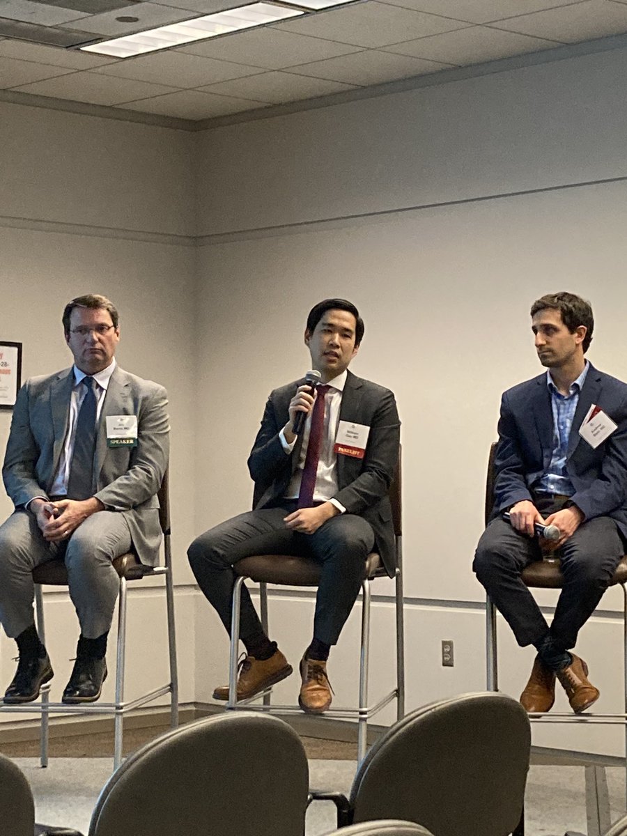UChicagoOHNS's tweet photo. Dr Baird moderated an insightful panel tonight on early #glottic cancer for the Chicago Laryngologic & Otologic Society. @williamgaomd contributed his expertise as a panelist as well! #ENT #MedTwitter #laryngology #voice https://t.co/sDgSJEPeHT