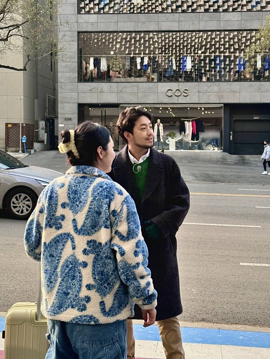 lbgeon's tweet photo. 방랑화가 촬영 목격짤 https://t.co/FjJAETBD9S