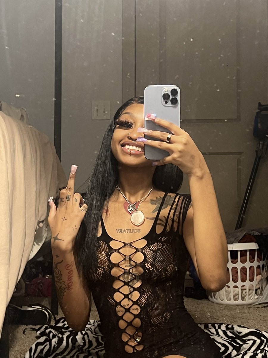 topnotxhdemon's tweet photo. 🖤 https://t.co/ckxvIv5LEl