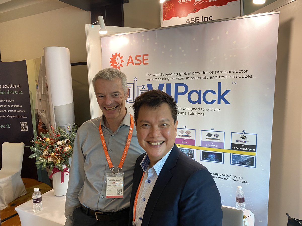 aseglobal's tweet photo. Two #advancedpackaging technology legends rocking the ASE exhibition space at EPTC2022 in #Singapore today. Thanks Charles Lee for sharing #VIPack perspectives with Horst Theuss from @Infineon. #legends #collaboration #partnership #innovation #powermanagement #fanout https://t.co/SBU2u4XjFp