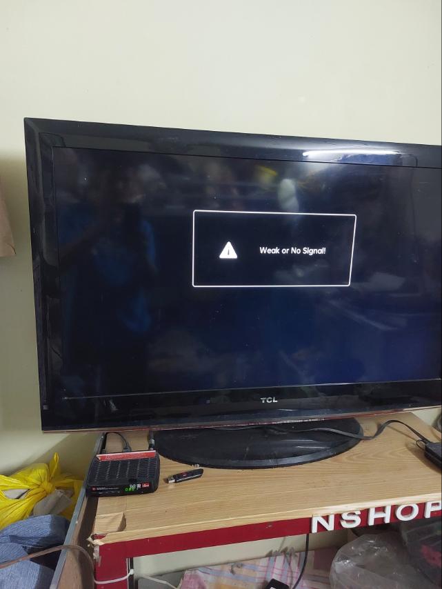 OOTDQueenLala's tweet photo. @CignalTV since Sept 28 no signal. https://t.co/SY6bGSKpIT
