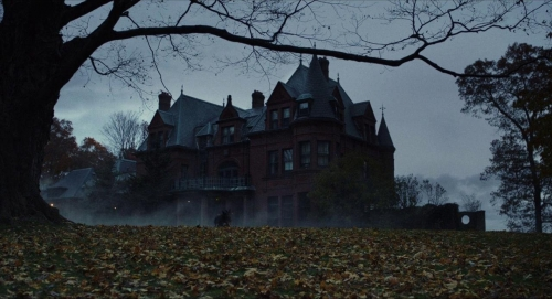 CINEHORROR's tweet photo. Knives Out (2019)
Dir. Rian Johnson https://t.co/YayNshWRX8