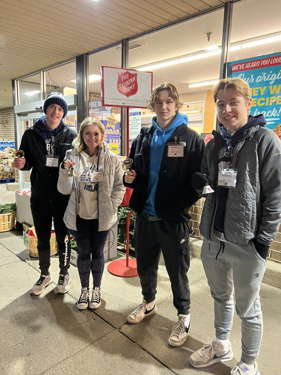 NhsCary's tweet photo. We had 24 people ringing bells for the Red Kettle Campaign for Salvation Army today at the Cary Jewel-Osco. Please visit us and donate to this cause on Tuesday, Dec 13 at the FRG Jewel-Osco. @CaryGroveHS @kveldyCG @salarmynci #d155inspire https://t.co/82yHtlbCyu