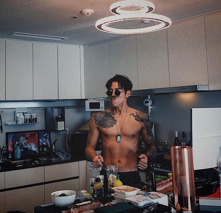 mr_insxnity's tweet photo. 📸— lost in the sea of lust .

christian yu  -  homosexual (🔞)
non-thematic, latin american spanish rp/fake.

♡ + ↺ pls! 

#freerol #sexrol #gayrol https://t.co/A7YMHl0D6S
