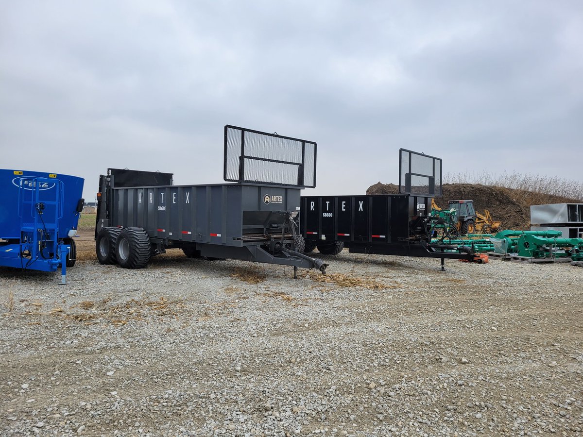 homan_inc's tweet photo. We've got mixers and spreaders in stock for end of the year deals. https://t.co/1cntgLs0qx