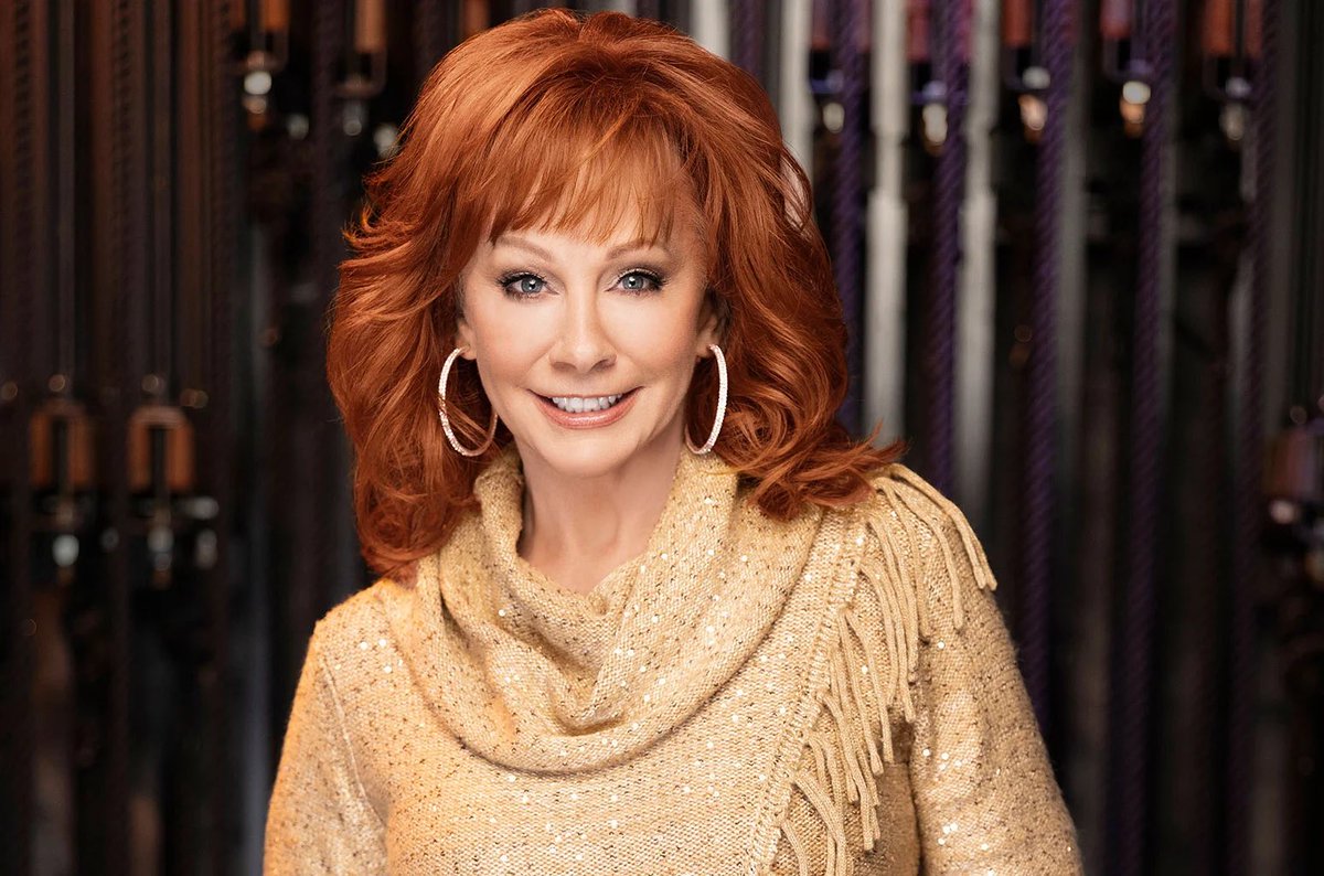 travisfromdabk_'s tweet photo. Listen… I’m always gonna root for Reba McEntire! A legend and an icon! #RebaMcEntire #SuperstarABC https://t.co/ateYW6ZlqB