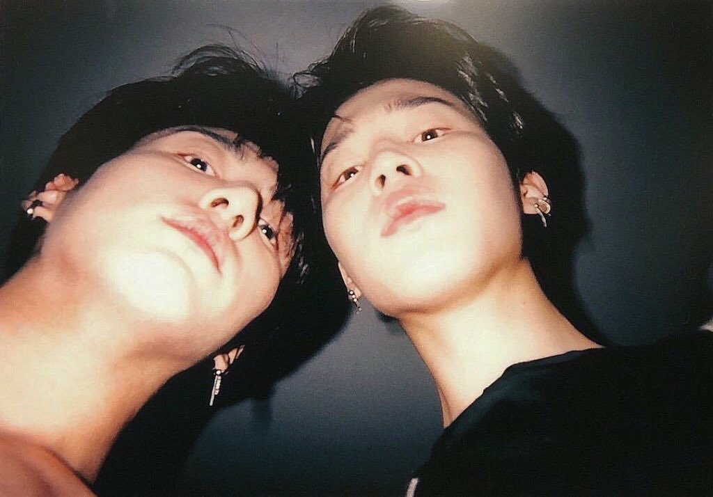 jikookhour's tweet photo. https://t.co/SIiBjsV8Hj