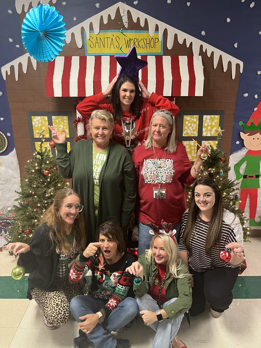 Family pics with these ladies can get interesting 🤣<a href="/VargasSTEAM/">Crystal Vargas</a> <a href="/mambrinosteam/">STEAM Academy at Mambrino</a> <a href="/Howard_Mambrino/">Liz Howard M.Ed.</a> <a href="/PYAdams87/">Paula Adams</a> <a href="/DebMillerGISD/">Deb Miller 🐈 🐾</a> <a href="/swannmath3rd/">Kim Swann</a>
