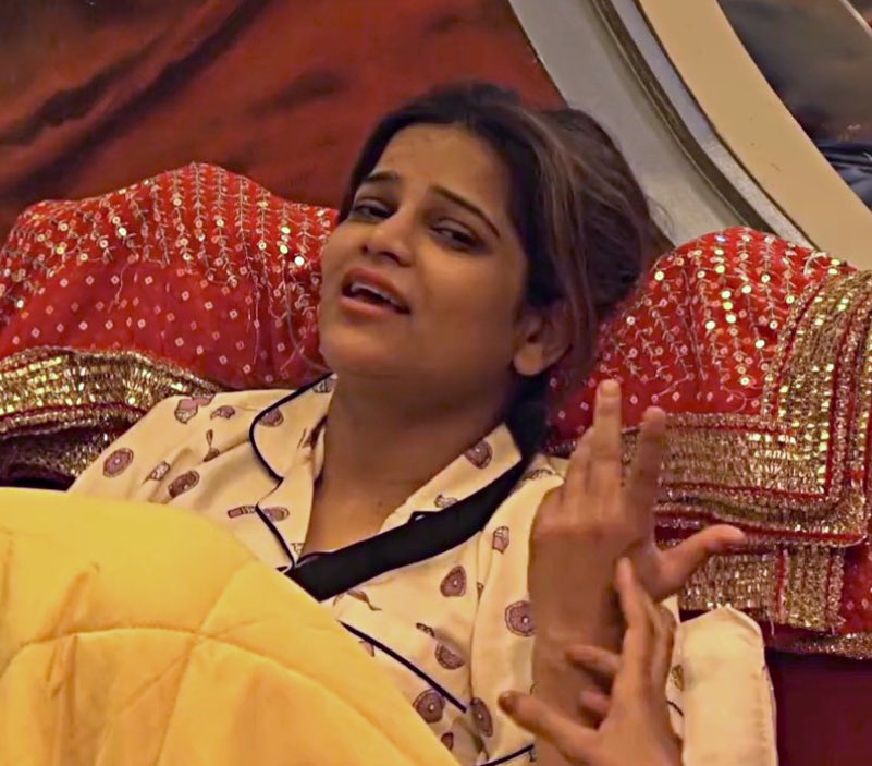 Girl888Kh's tweet photo. You broke these Girls who were giving the Most content for this season just to bring your nimrit who isn’t even doing anything and you keep bringing her in the confession room. I won’t keep quiet bcs you ruined this season for me. @BiggBoss @ColorsTV 

#BiggBoss16 #BB16 https://t.co/I4vLvCX23B