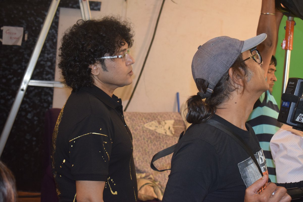 pritishsc's tweet photo. Focus... With the DOP of my film... Naren Gedia https://t.co/tIljf6mu0V