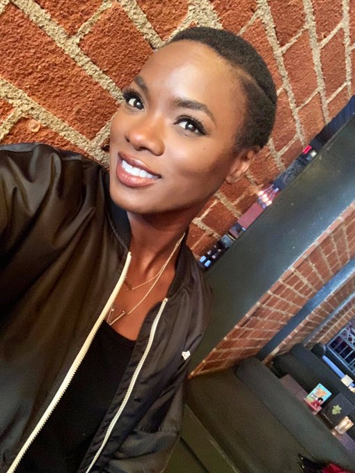 1 pic. I wanna cut my hair off again ?? https://t.co/S4JtDqSmo1