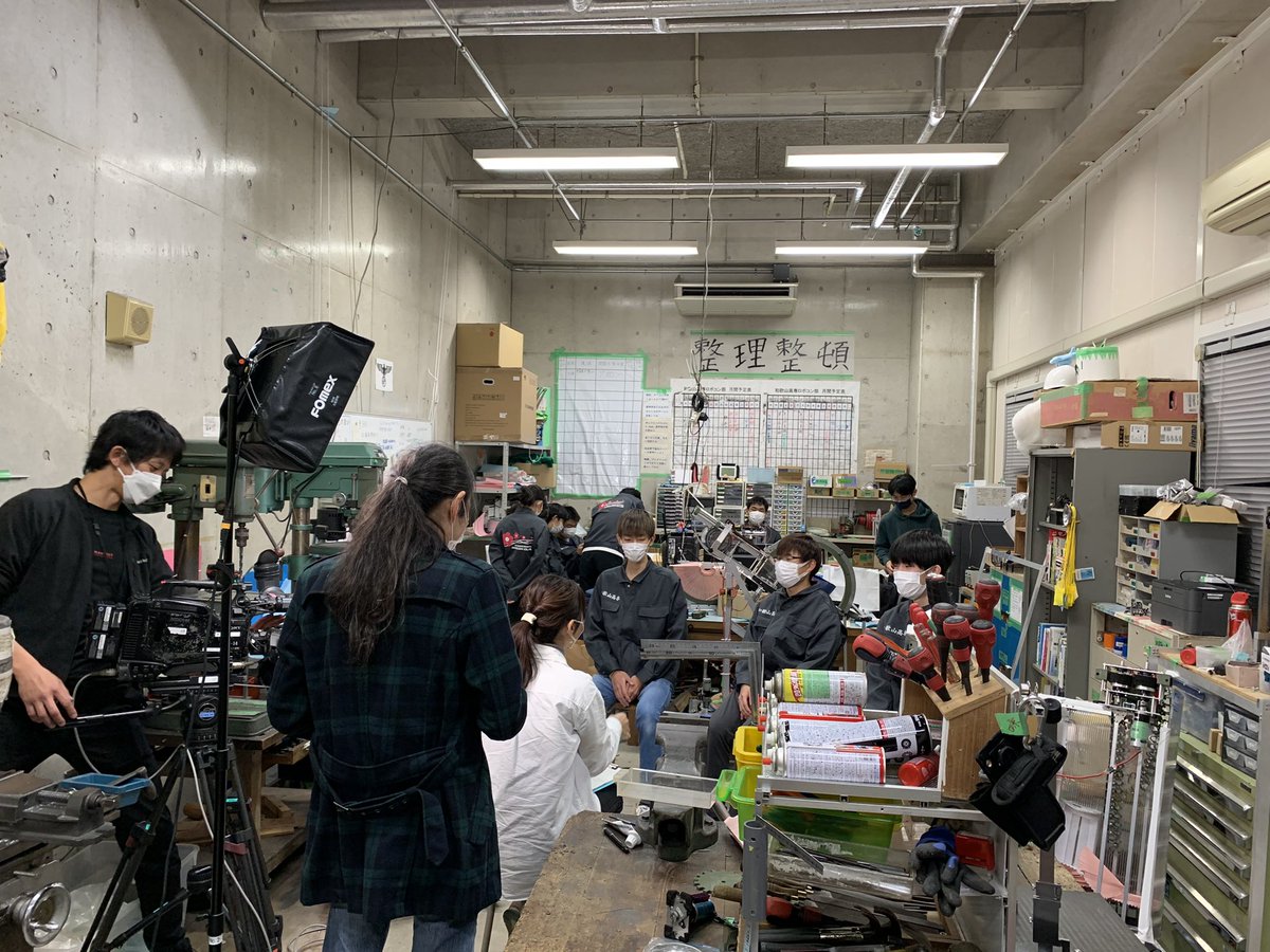 wnct_rbcn_club's tweet image. 昨日はNHKの取材がありました。
#ロボコン 
#和歌山高専
#ROBOCON2022