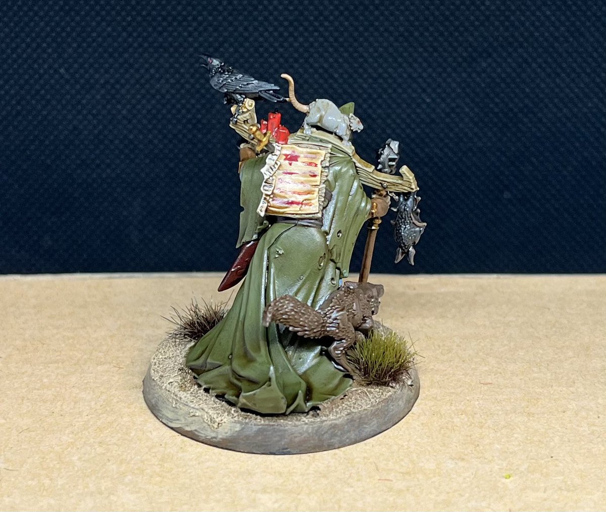 DMCFFD's tweet photo. Couple of baddies finished up for #6mmrpc. Cursed City Necromancer and a Corrupted Cauldron lad from @FenrisGames. Both will see action in Mordheim, Forbidden Psalm, and Frostgrave. https://t.co/drV4gI6xOq