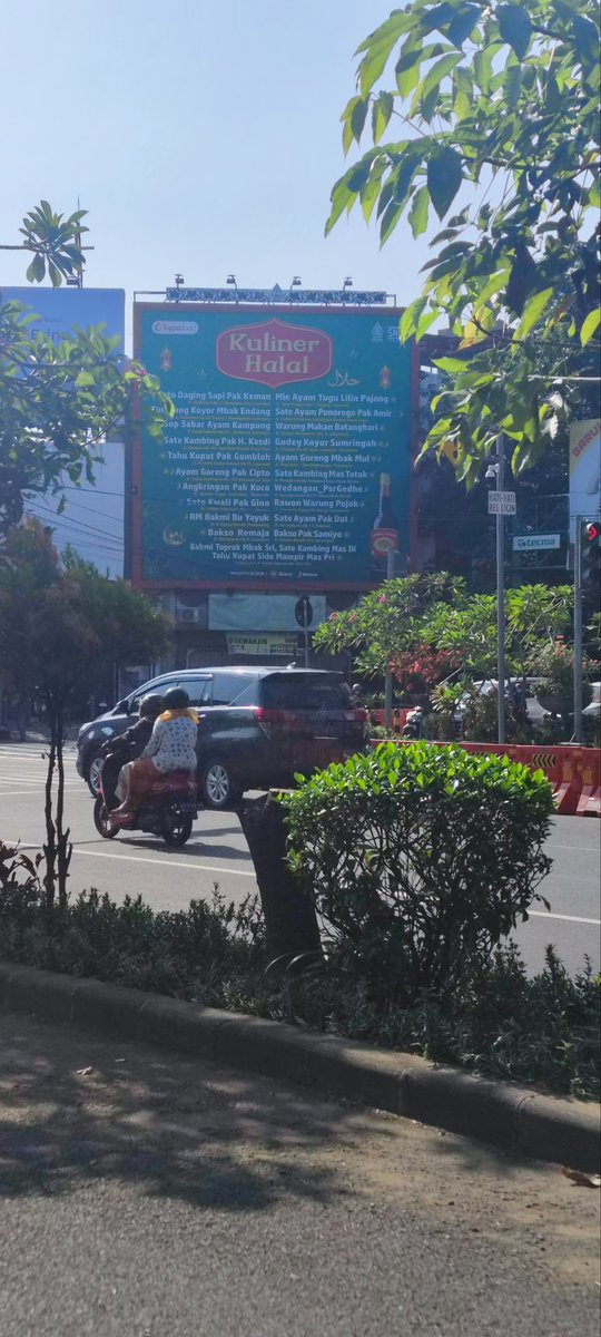 Yg butuh menu restoran di Solo... 

#kulinerhalalsolo