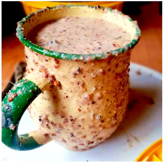 mohale_motaung's tweet image. I keep dreaming of umqombothi and this morning I woke up craving it badly. 

Is there any specific meaning to this ? 🫥😬