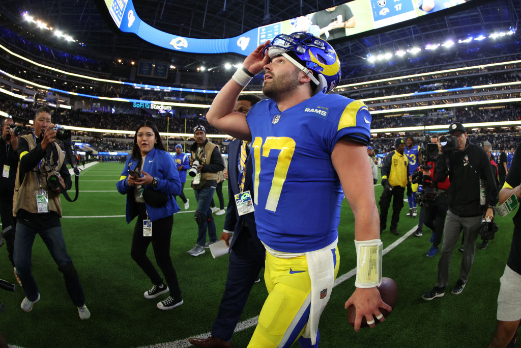 ESPNInsights's tweet photo. Baker Mayfield is 0-22 in his career as a starting quarterback when trailing by 13-plus points. 

He's 2-1 off the bench when trailing by 13-plus: his NFL debut and his Rams debut. https://t.co/ChWKj3b6Jv