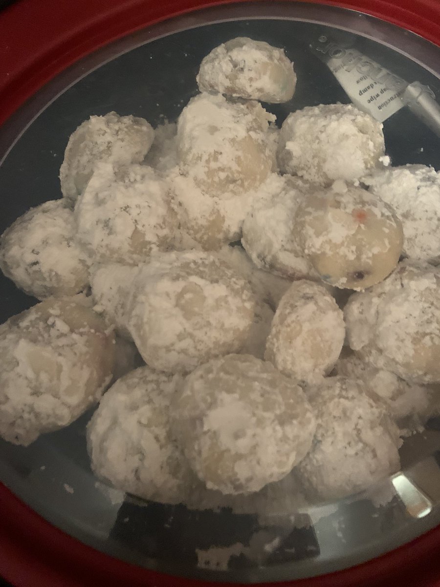 helnmo's tweet photo. So when there’s a holiday party at work and I get the genius idea to try and be crafty with Nutter butter Santas … #nailedit #notcrafty but also made some “snowball” cookies 🤷♀️ https://t.co/fmGgknpKYl