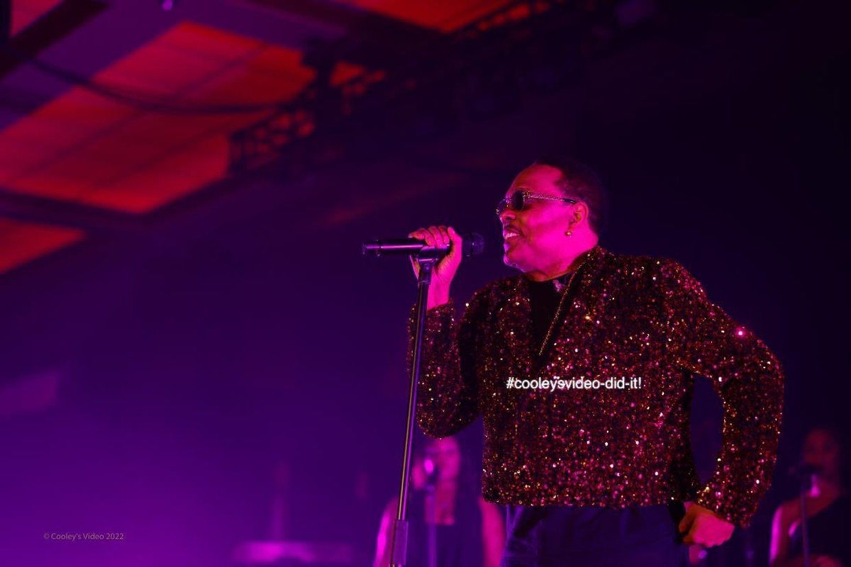 Cooleysvideo's tweet photo. We know how to capture those moments at the Chicago Urban League 2022 Gala last month! #cooleysvideo #Chicago https://t.co/53SfIbkGht