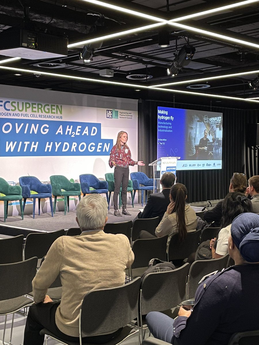Dr Katy Milne is on the stage now! She is mentioning manufacturing of hydrogen! 
#h2ahead