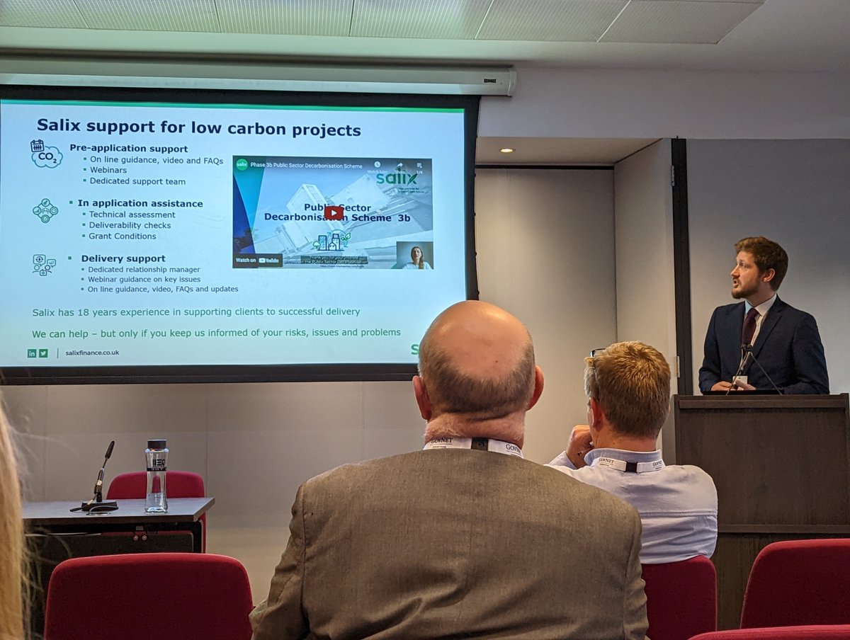 🔊 Simon Pettett, Assistant Director of Programmes, <a href="/SalixFinance/">Salix</a>, spoke at the <a href="/GovSmartEstates/">Smart Asset & Estate Management</a> conference earlier this week, discussing the Public Sector Decarbonisation Scheme &amp; Low Carbon Skills Fund 🌱

@beisgovuk #SmartEstates22 #Decarbonisation #Sustainability #PSDS